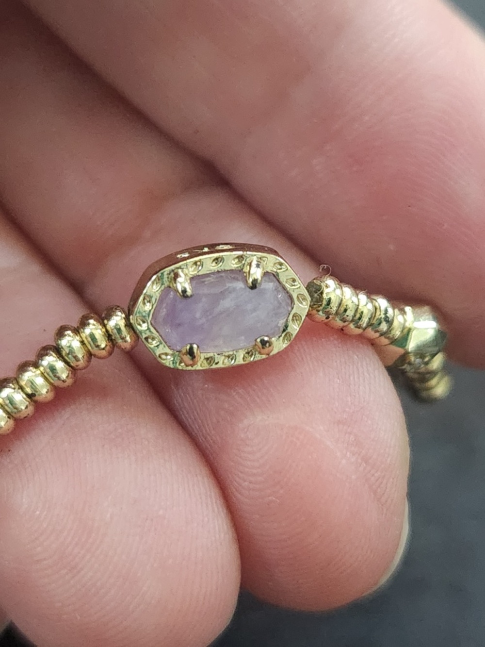Kendra Scott Emilie stretch bracelet, gold, amethyst, preloved - Picture 6 of 7